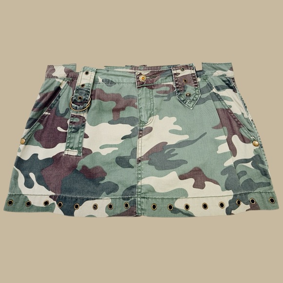 Vintage Dresses & Skirts - Y2K Camo Micro Mini Skirt Metal Hardware D-Ring Cyber Grunge Mall Goth XL